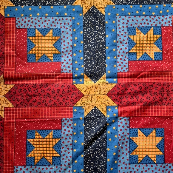 Vintage Christmas blocks pattern cotton Quilt fabric by Ro Gregg for Fabri-Quilt - Picture 3 of 4